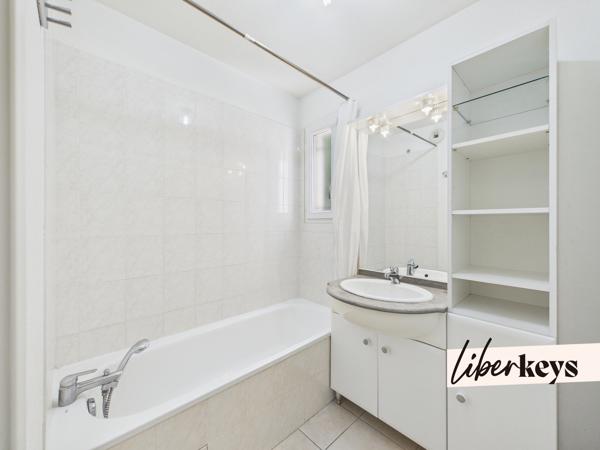 T2 avec terrasse, jardin privatif et double parking – Saint-Laurent-du-Var