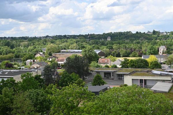A VENDRE APPARTEMENT SAINT PIERRE DES CORPS 4 pièce(s) 82.43 m2