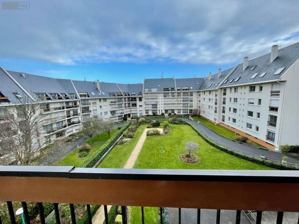 Appartement à vendre à Lannion dans les Côtes-d'Armor (22300), ref : A10   
Hyper centre