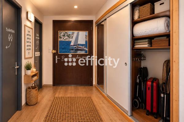 Appartement
         1 pièce
        - 42 m² Exclusivité 215 000 € *