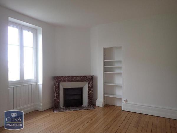 Appartement à louer 4 pièces 98.8m²
