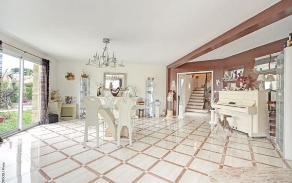 Maison à vendre    5 pièces • 190 m2 Saint-Alban