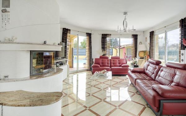 Maison à vendre    5 pièces • 190 m2 Saint-Alban