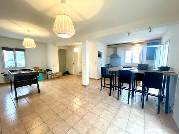 A louer bureau maison de fonction