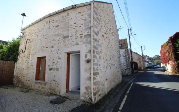 Maison à louer    2 pièces • 39,60 m2 Bois-le-Roi