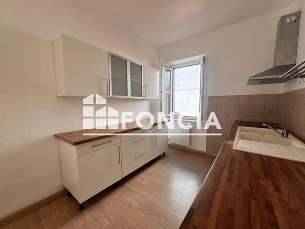 Location Appartement 3 pièces 71.13 m² - 2 RUE AMBROISE THOMAS Hyeres Les Palmiers 83400