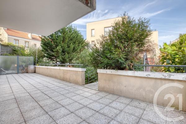 Appartement F3 à vendre  3 pièces - 64 m2 AUBERVILLIERS - 93