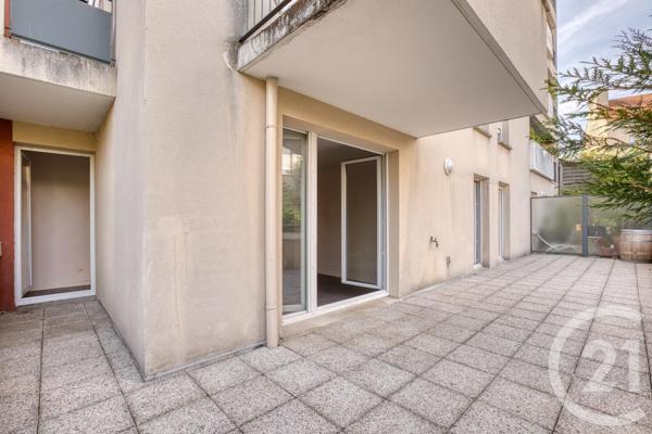 Appartement F3 à vendre  3 pièces - 64 m2 AUBERVILLIERS - 93