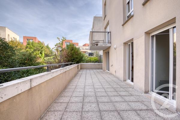 Appartement F3 à vendre  3 pièces - 64 m2 AUBERVILLIERS - 93