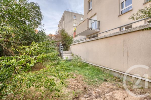 Appartement F3 à vendre  3 pièces - 64 m2 AUBERVILLIERS - 93