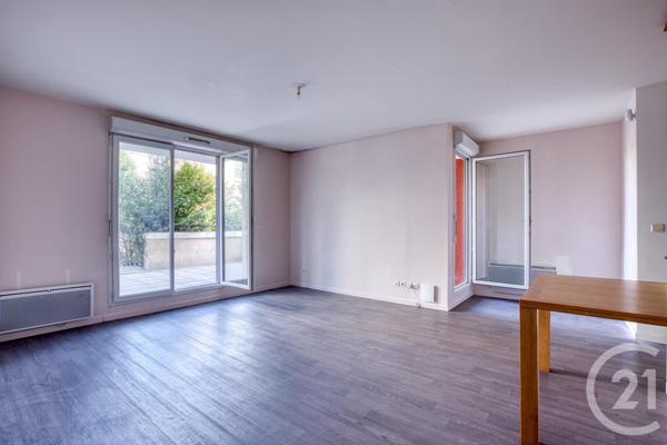 Appartement F3 à vendre  3 pièces - 64 m2 AUBERVILLIERS - 93