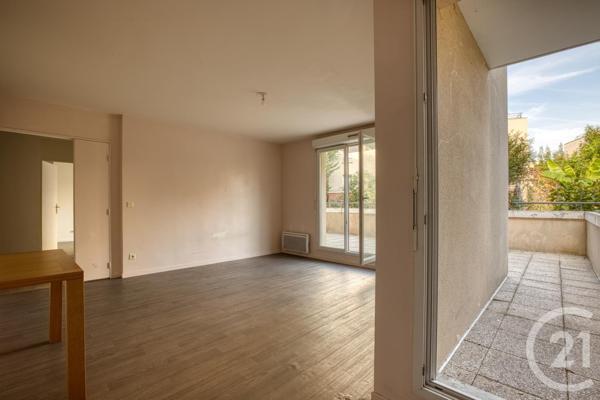 Appartement F3 à vendre  3 pièces - 64 m2 AUBERVILLIERS - 93