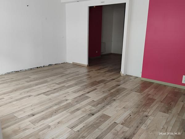 Local commercial 60 m2 avec vitrine Rue d'Alger CAMBRAI