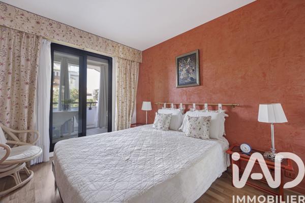 Appartement à vendre 4 pièces 93 m² Suresnes
