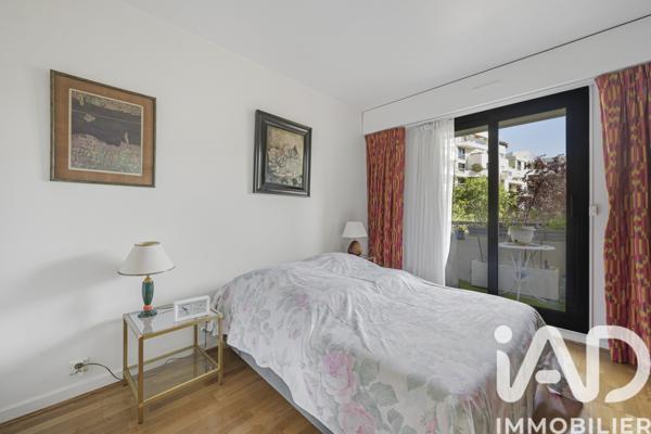 Appartement à vendre 4 pièces 93 m² Suresnes