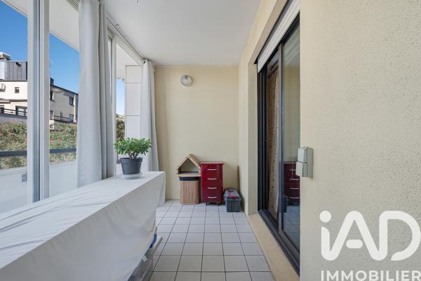 Appartement à vendre 4 pièces 93 m² Suresnes