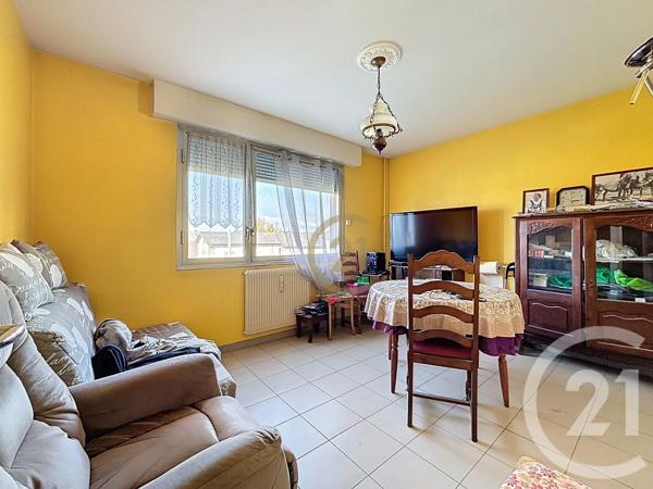 Appartement F2 à vendre  2 pièces - 44,61 m 2   LUXEUIL LES BAINS  - 70