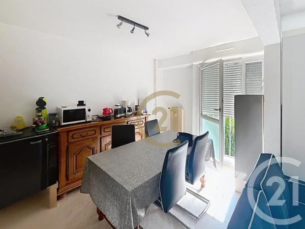Appartement F2 à vendre  2 pièces - 44,61 m 2   LUXEUIL LES BAINS  - 70