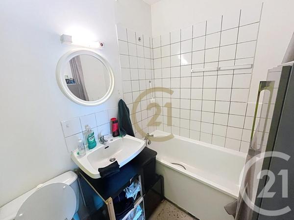 Appartement F2 à vendre  2 pièces - 44,61 m 2   LUXEUIL LES BAINS  - 70