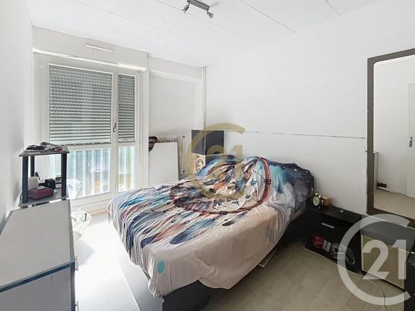 Appartement F2 à vendre  2 pièces - 44,61 m 2   LUXEUIL LES BAINS  - 70