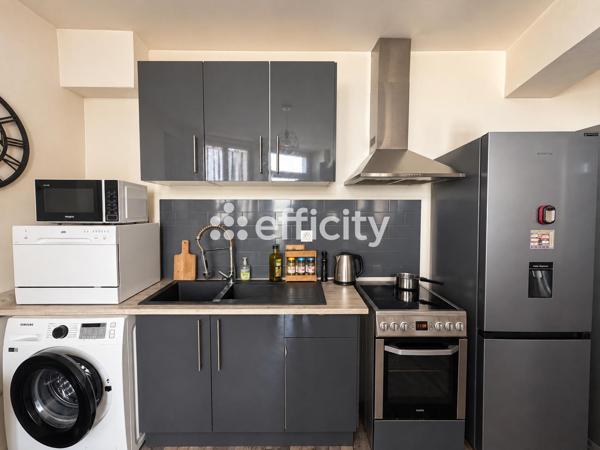 Maison
         4 pièces
        - 125 m² 115 000 € *
