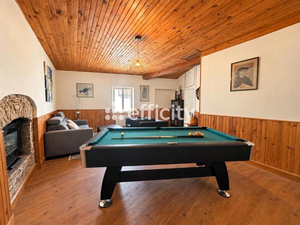 Maison
         4 pièces
        - 125 m² 115 000 € *