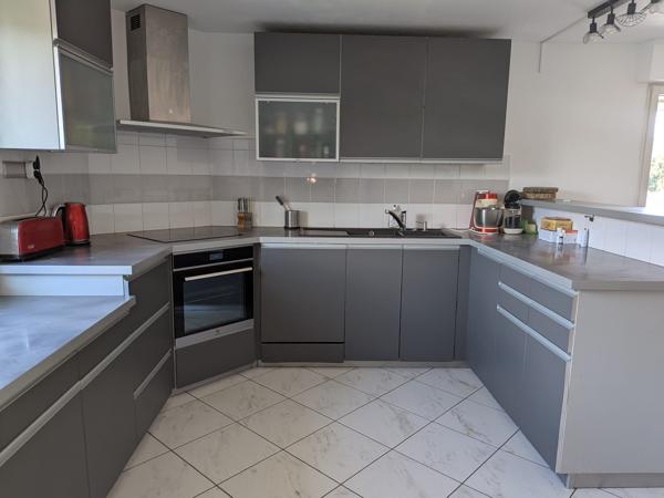 Duplex T4 Lumineux de 104 m² - 3 chambres aux Portes de Genève