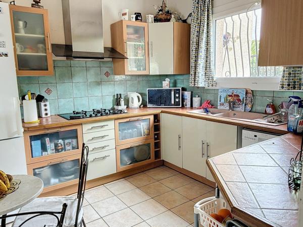 Maison à vendre    6 pièces •  Saint-Raphaël