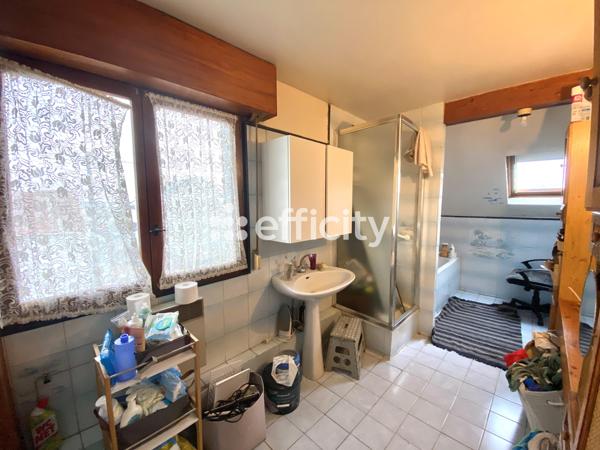 Maison 4 pièces - 100 m² Exclusivité efficity