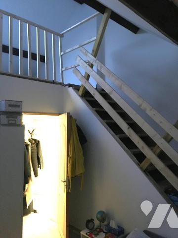 Une maison de ville semi-mitoyenne rénovée.