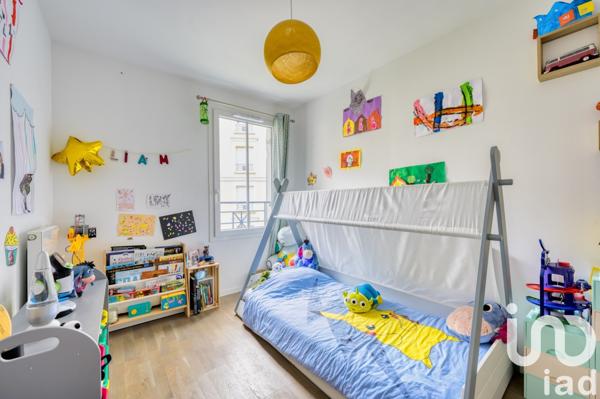 Appartement 3 pièces de 61 m² à Le Plessis-Robinson (92350)