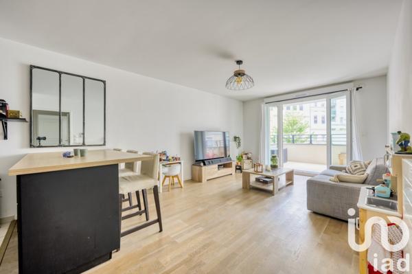 Appartement 3 pièces de 61 m² à Le Plessis-Robinson (92350)