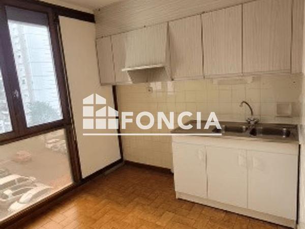 Location Appartement 3 pièces 65 m² - Annemasse 74100