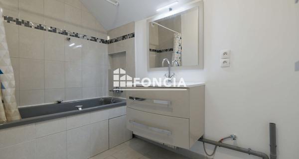 À vendre Appartement 4 pièces 95.2 m² - Melun 77000
