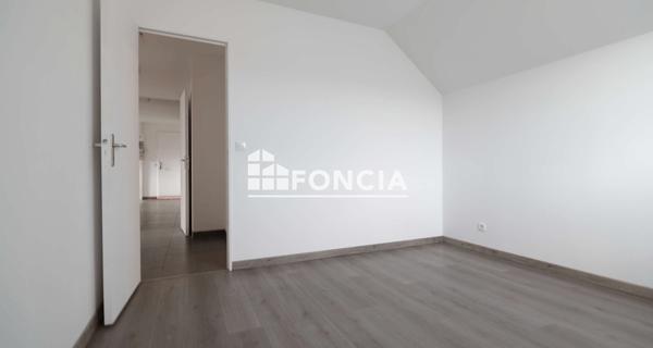 À vendre Appartement 4 pièces 95.2 m² - Melun 77000