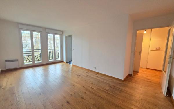 Appartement à louer    2 pièces • 43,83 m2 Sainte-Geneviève-des-Bois