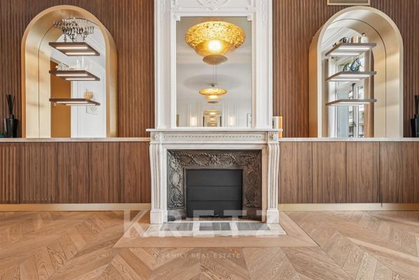 Victor Hugo - Appartement familial et de réception de 300 m²