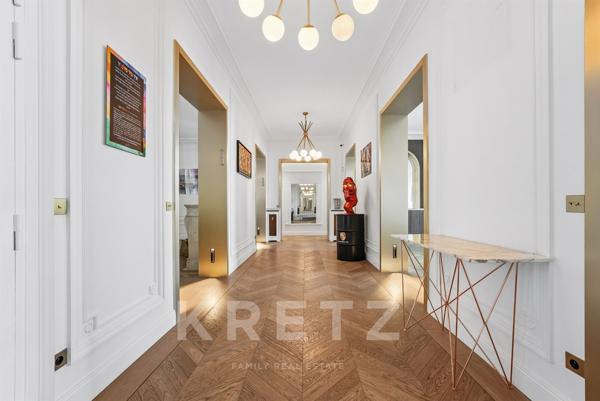 Victor Hugo - Appartement familial et de réception de 300 m²