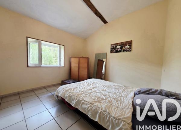 Maison à vendre 5 pièces 175 m² Saint-Aubin-le-Cloud