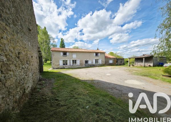 Maison à vendre 5 pièces 175 m² Saint-Aubin-le-Cloud