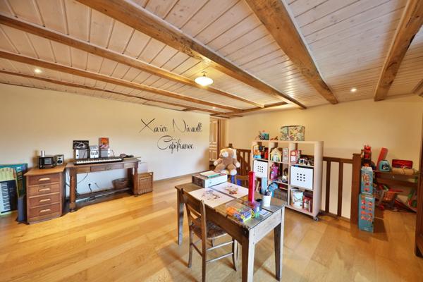 Maison à vendre 6 pièces proche de SAINT AMOUR (39)