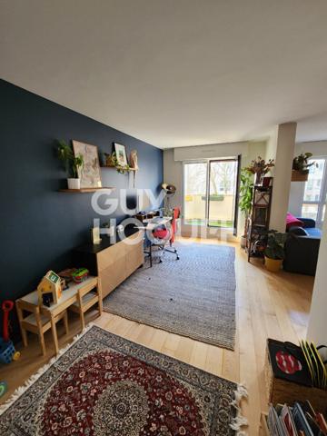 PARIS 19 - BELLEVILLE - 5 pièces - 101.5 m2