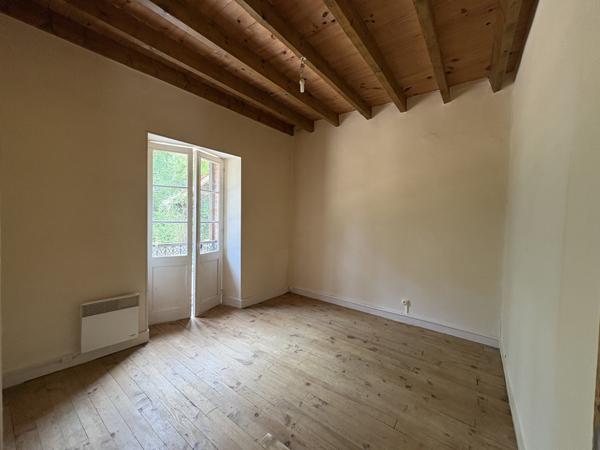 Auterive (32550) Exclusivité : Maison de plain-pied de 78m2, T3 sur terrain de 4917m2