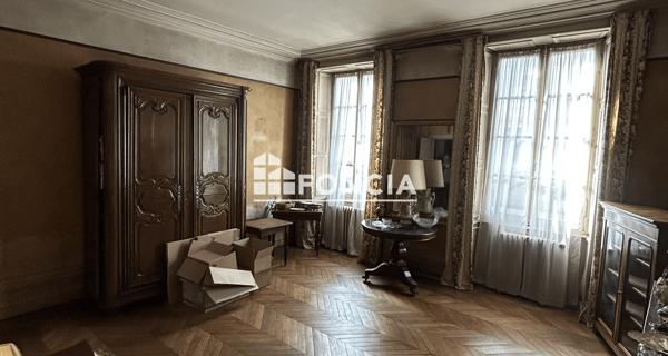 À vendre Maison 11 pièces 247 m² - Le Mans 72000