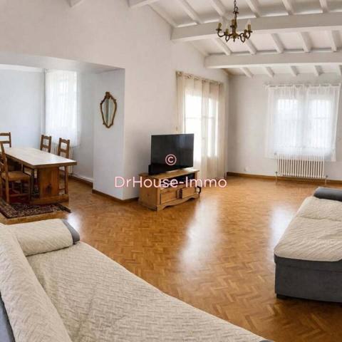 Maison à vendre 8 pièces de 245 m²