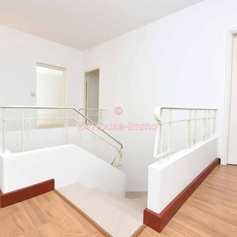 Maison à vendre 8 pièces de 245 m²
