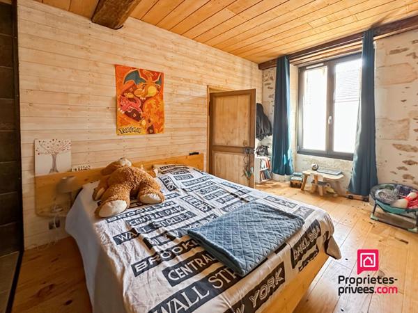 Propriété composée de 2 maisons atypiques (avec 2 entrées indépendantes) en plein centre ville d'Avallon