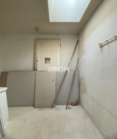 Bordeaux (33800) Immeuble proche Gare St Jean