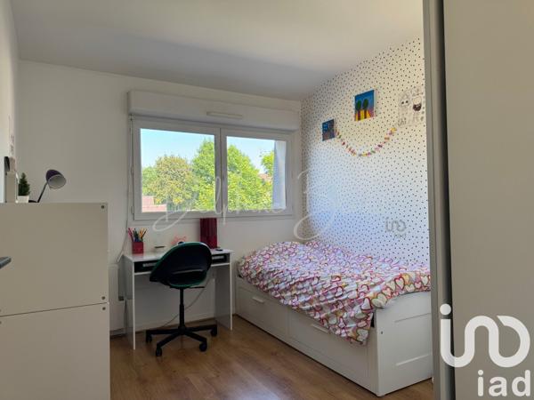 Duplex 5 pièces de 82 m² à Montmorency (95160)