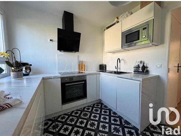 Duplex 5 pièces de 82 m² à Montmorency (95160)